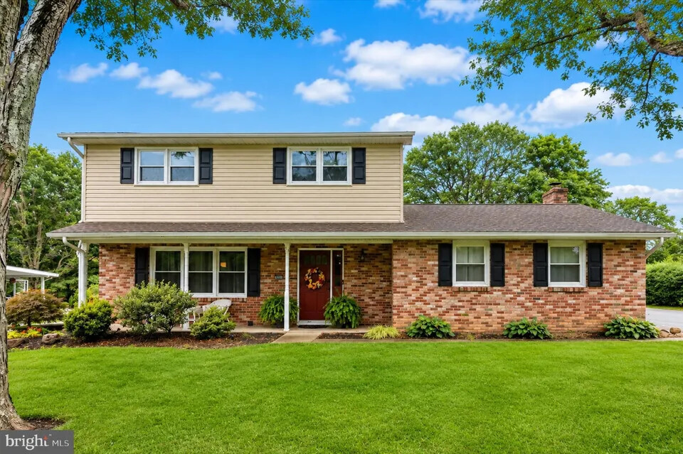 4493 Spring Drive, Center Valley, PA